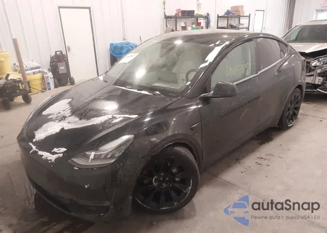 2021 Tesla Model Y Long Range Dual Motor All-Wheel Drive from USA, damaged, VIN 5YJYGAEEXMF294734